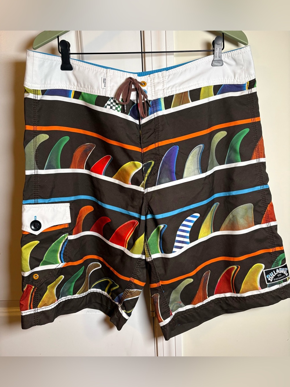 Billabong Donavon Vintage Multicolor Surfboard Fin Print Board Shorts